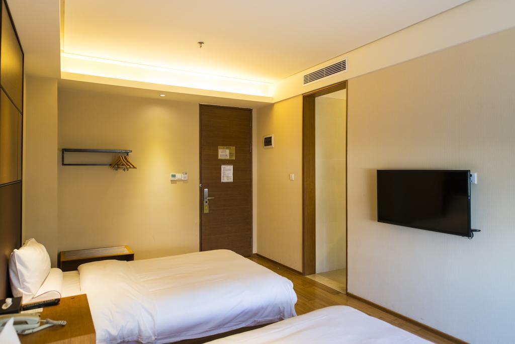 Ji Hotel Shanghai Hongqiao Jinhui Road Buitenkant foto